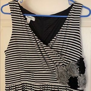 B/W STRIPED DRESS